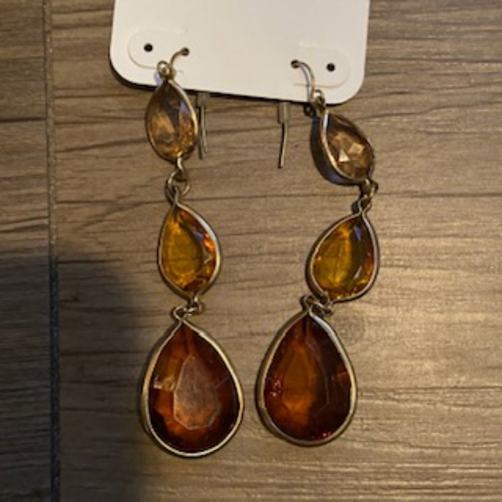 Earring Bundle - Picture 8 of 9